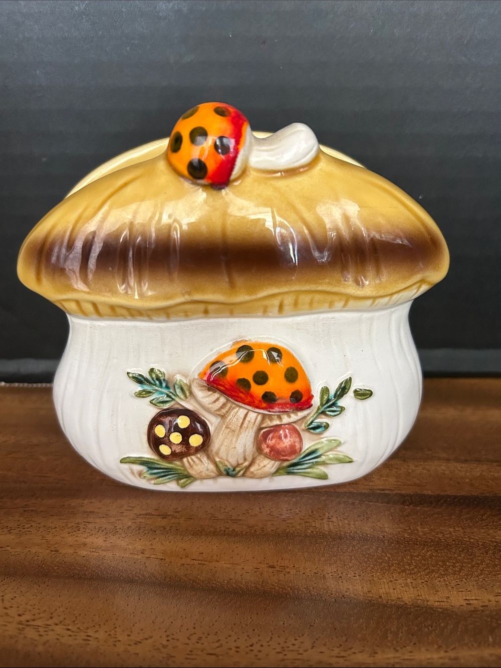 VTG Merry Mushroom Design Ceramic Napkin Holder 1978 Japan Stamped Retro SEARS - Picture 1 of 6